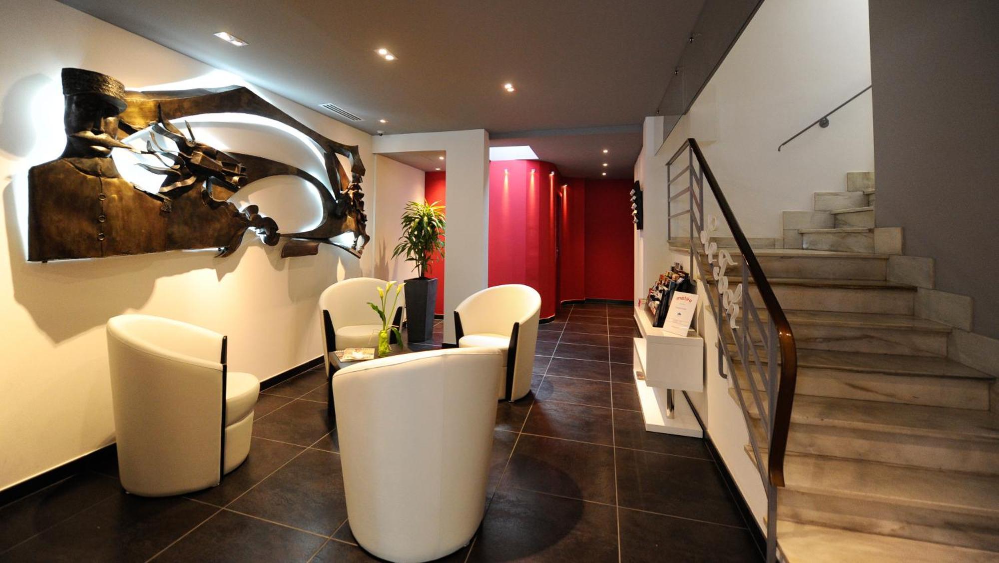 Hotel Foch Tarbes Eksteriør bilde