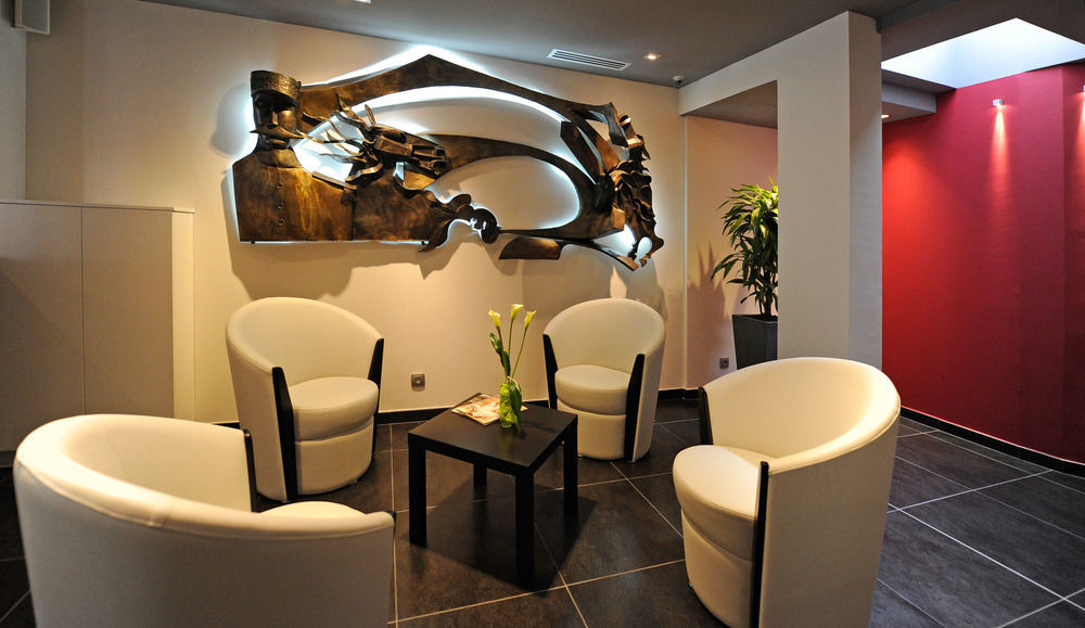 Hotel Foch Tarbes Eksteriør bilde