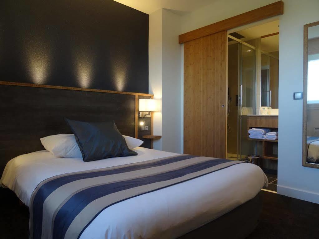 Hotel Foch Tarbes Eksteriør bilde