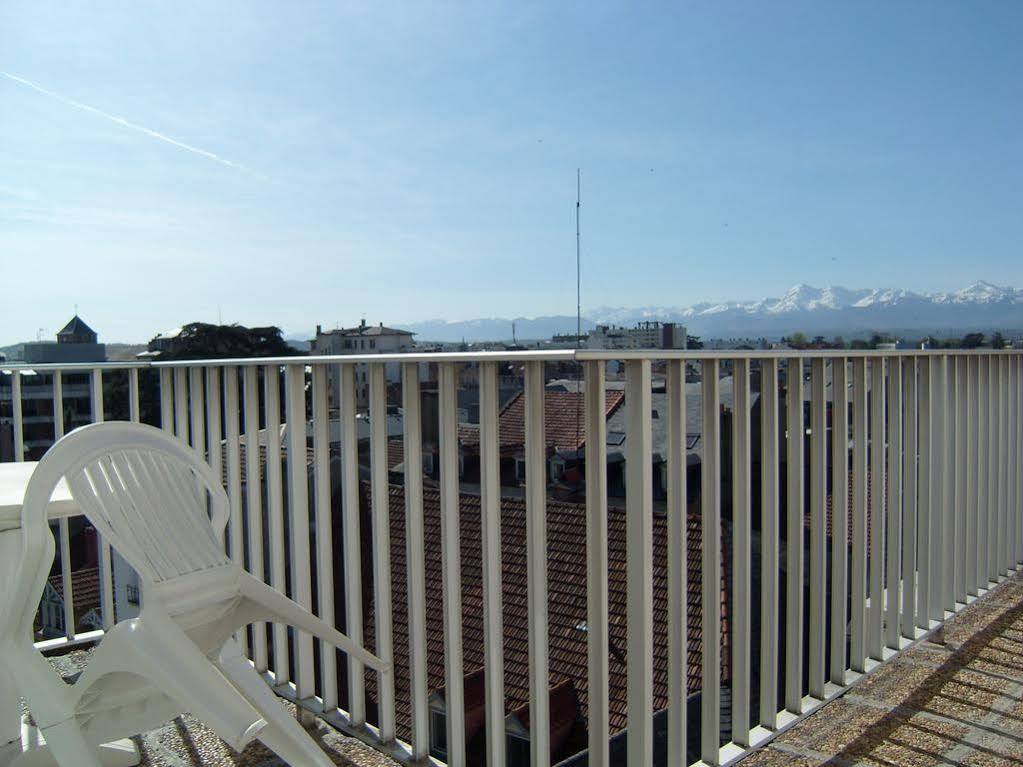 Hotel Foch Tarbes Eksteriør bilde